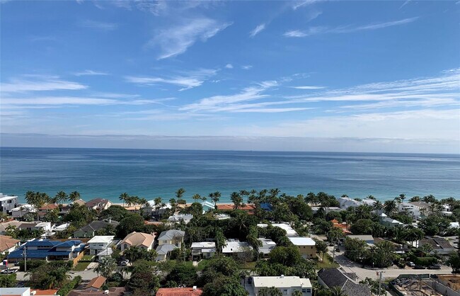 Photo - 3015 N Ocean Blvd Unidad 14K