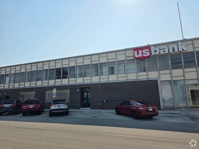 Building Photo - 2202 Lombard Ave Unit 201 Rental