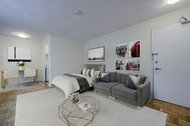 85 Lowther Avenue