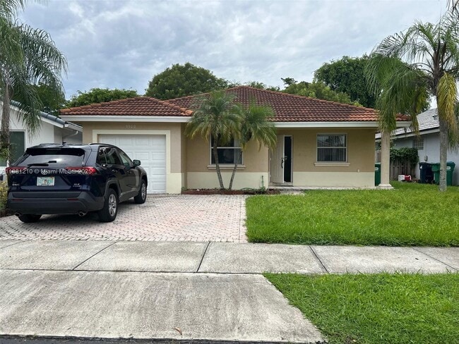 Photo - 9920 SW 166th Ct