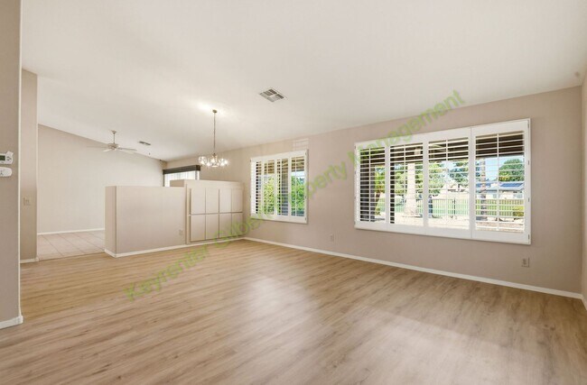 Photo - Golf Course Living in Sun Lakes  – 55+ IronOaks at Sun Lakes Community Home on the 18th Fairway!