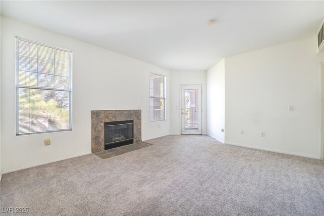 Photo - 8555 W Russell Rd Unit 2011