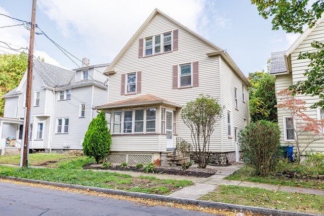 Photo - 12 Benton St