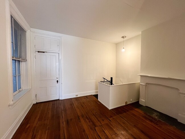 Photo - 1437 Main St Unit # 2