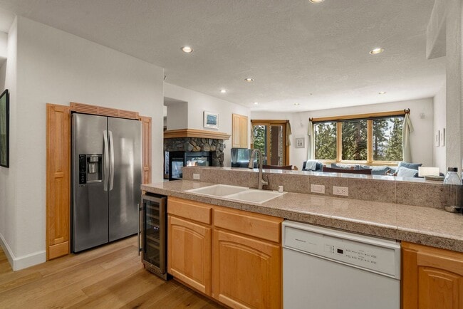 Photo - Season Rental Rare Opportunity The Pointe at Incline Village.
