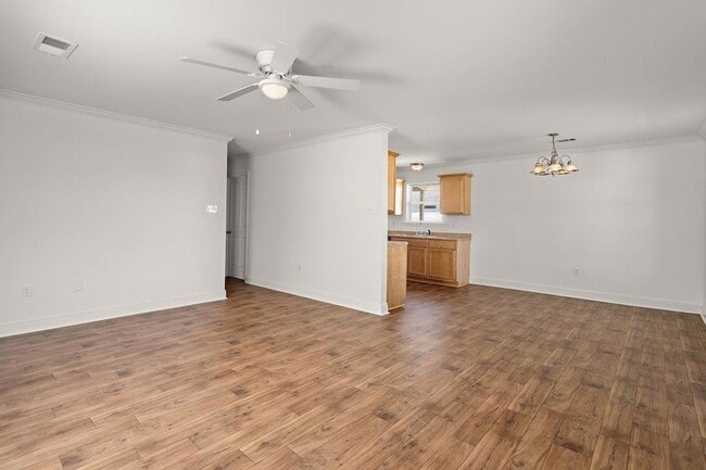 407 W 33rd Ave