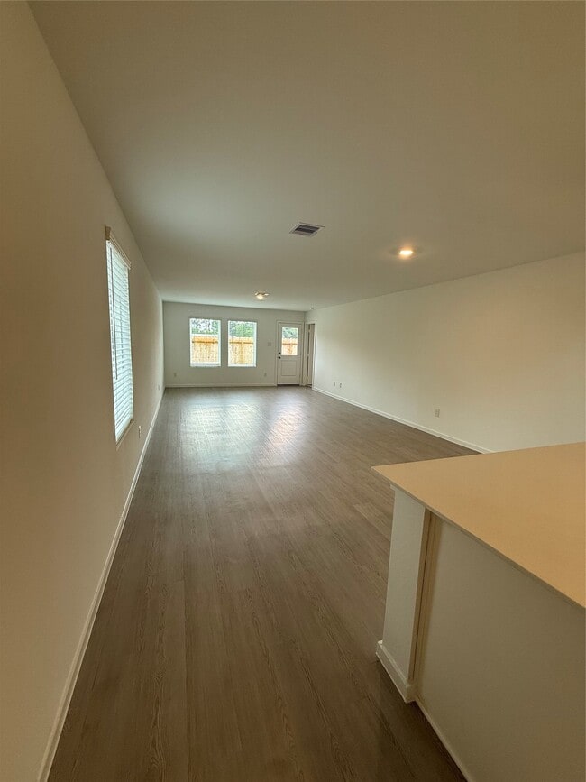 Photo - 18753 Loom dr