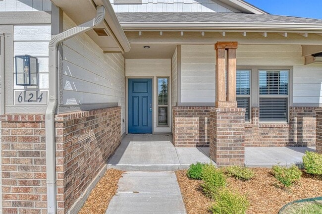 Photo - 624 Caladium Dr