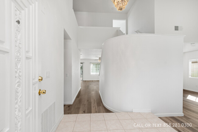 Photo - 13327 Entreken Ave
