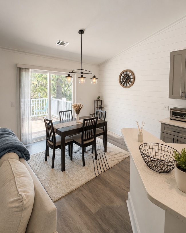 Photo - "Charming 3-Bed Waterfront Retreat with Scenic Views & Granite Countertops on Saint Helena Island"