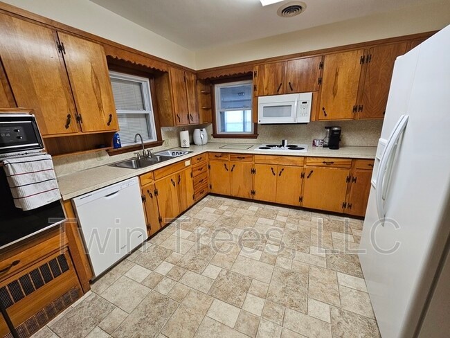 Photo - 115 Shenell Dr