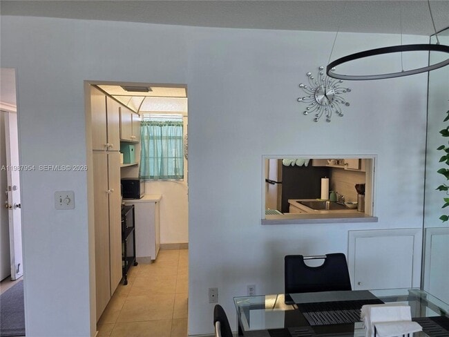 Photo - 2861 Leonard Dr Unidad F605