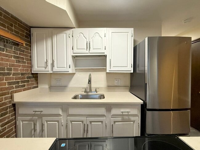 Photo - 166 F St Unit 1