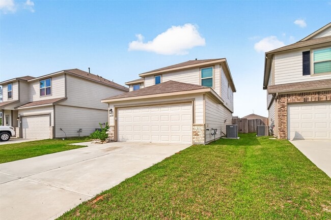 Photo - 26107 Idleford Ln
