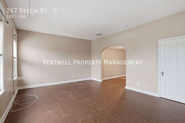 Photo - 267 Beech St Unit C