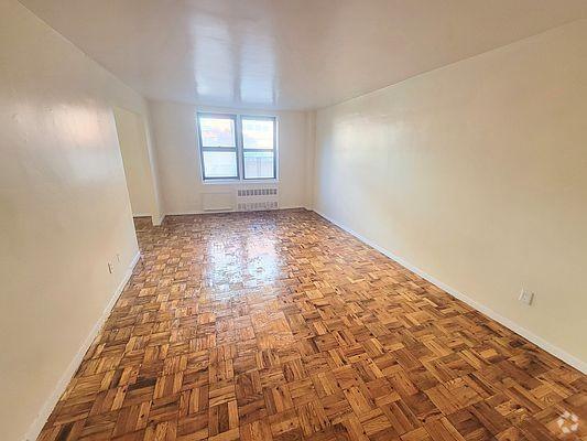 Building Photo - 1 bedroom in Bronx NY 10463 Unit 2A Rental