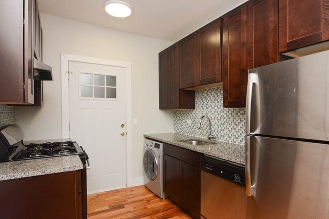 Photo - 550 Chestnut St Unidad 302