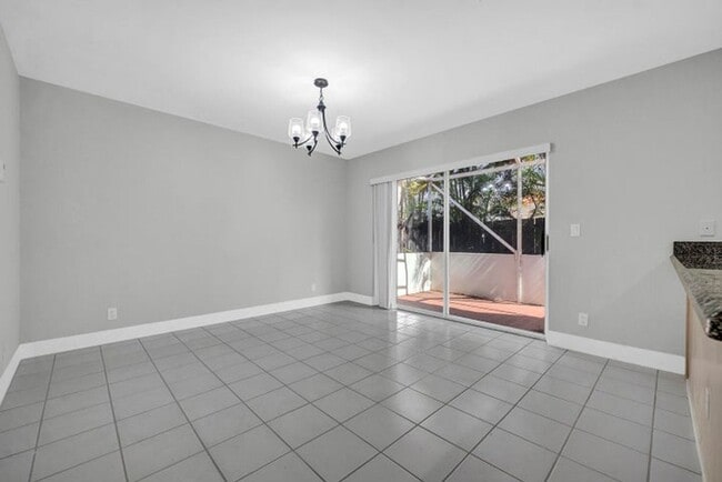 Photo - 10820 Buttonwood Lake Dr