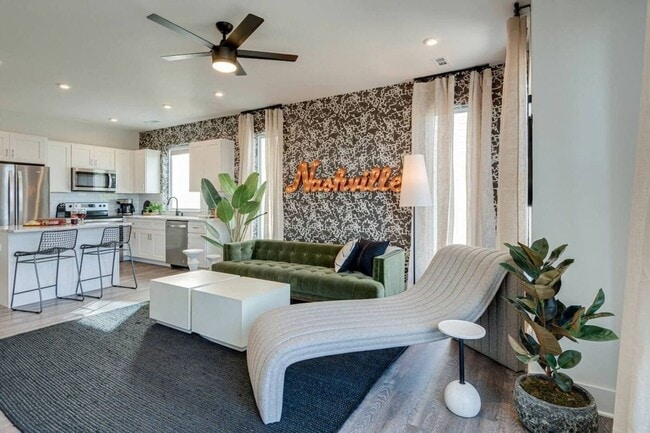 Photo - 5625 Lenox Ave