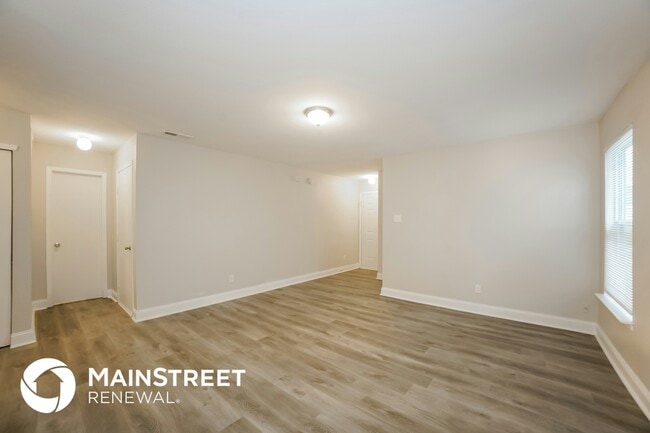 Photo - 8431 Sansa St