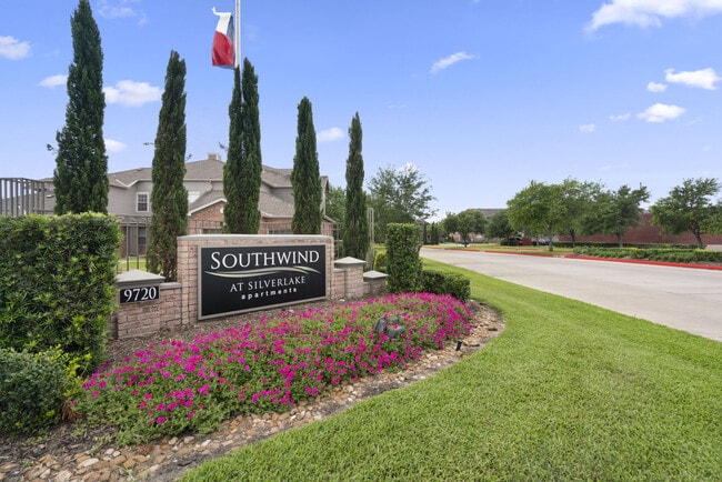 Southwind at Silverlake