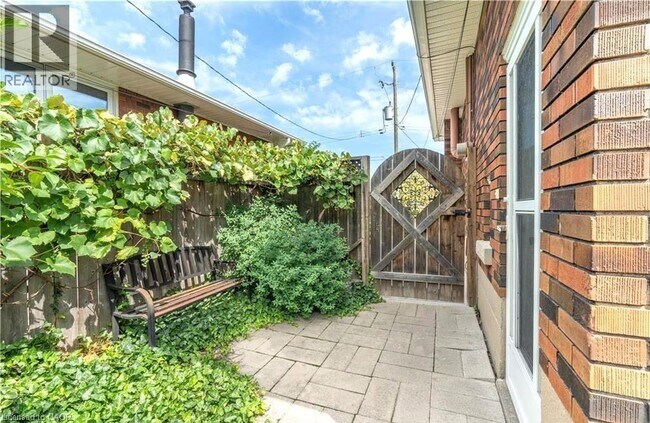 Photo - 230 Helena Ave