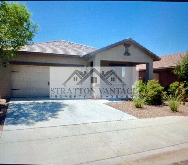 Building Photo - 24531 W Mobile Ln