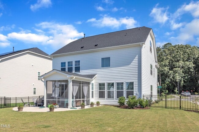 Photo - 1526 Cloverfield Ct
