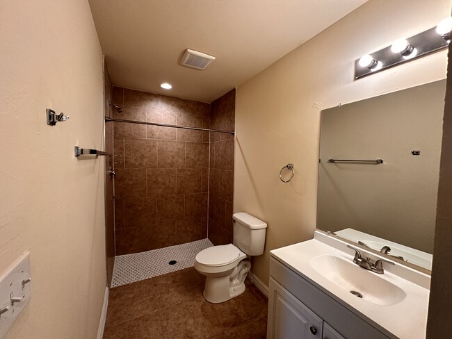 Photo - 146 SW 47th Terrace