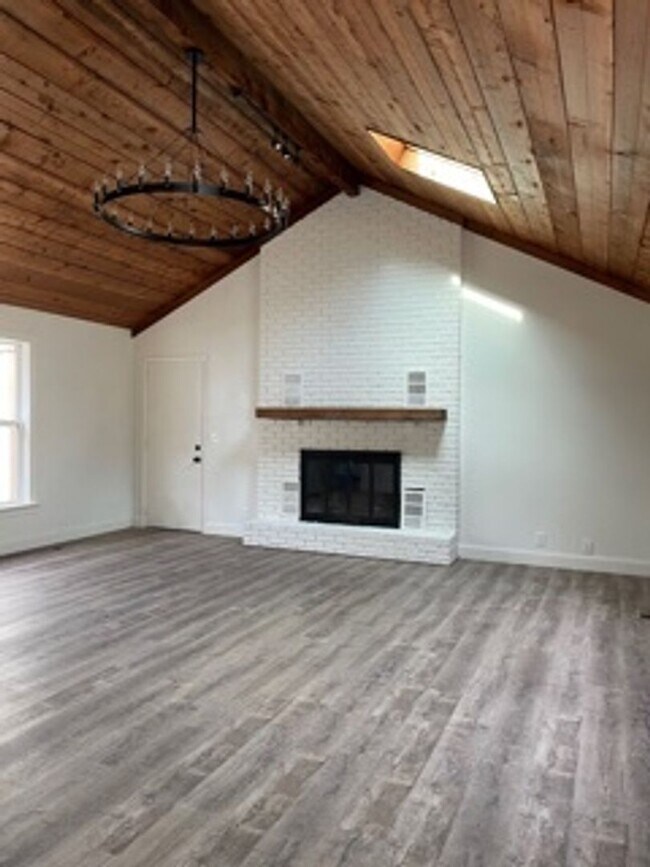 Photo - Williamson County School District , 2 acre...