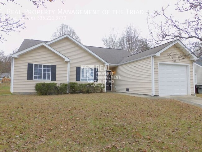 Charming 3 Bedroom/2 Bath Home in Anniston... - Charming 3 Bedroom/2 Bath Home in Anniston...