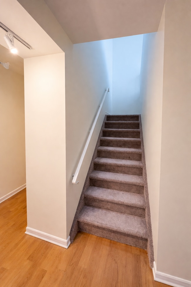 Photo - 15 Glenridge Ave Unit 33