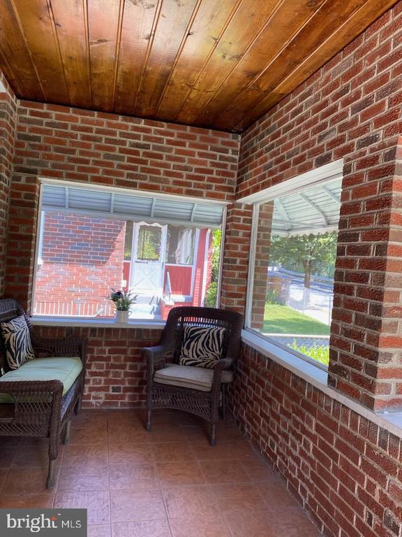 Photo - 2846 Vista St NE