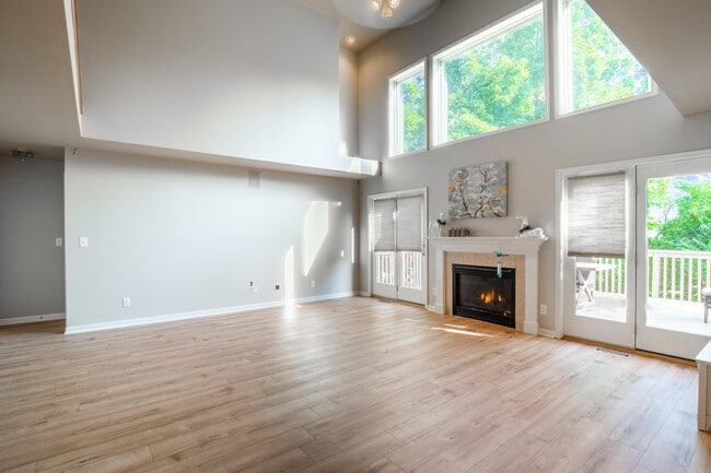 Photo - 1082 Bold Forbes Ct