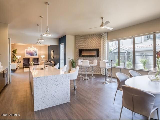 Photo - 10 W Minnezona Ave Unit 1