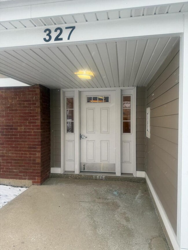 Photo - 327 Wildberry Ct Unit D2
