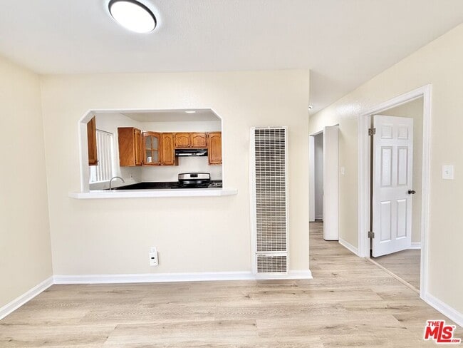 Photo - 138 W 93rd St