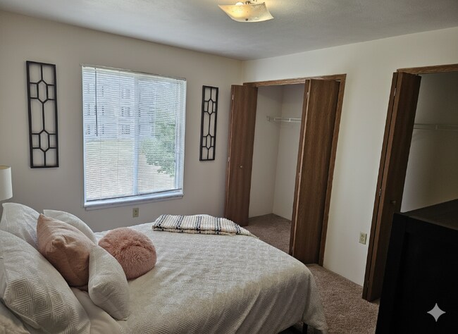 Photo - 100 Raleigh Ct Unit 309 Raleigh Court