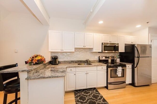 Photo - 12 Stoneholm St Unidad 603