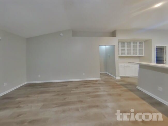 Photo - 3870 Chapelgate Rd