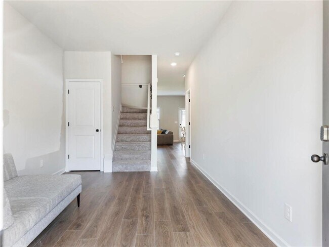 Photo - 7115 Chara Ln