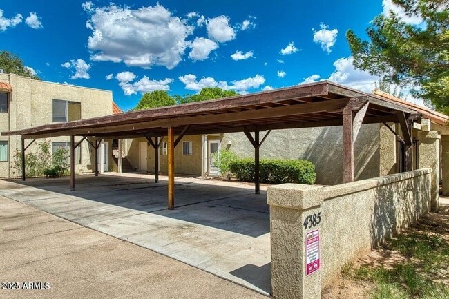 Building Photo - 4385 Ave Palermo Unit B Rental