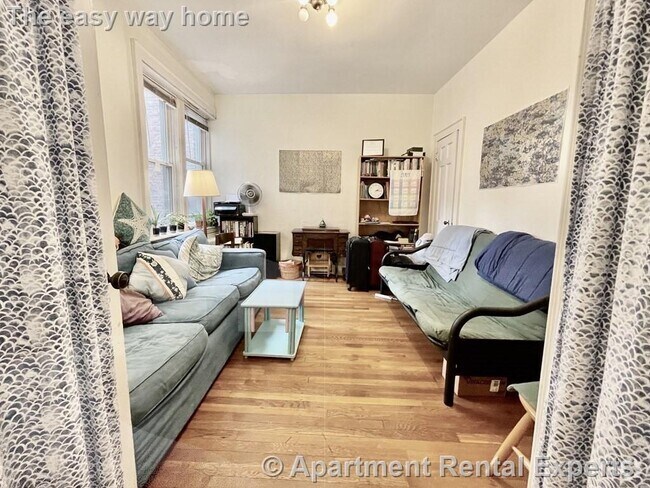 Building Photo - 71 Martin St Unit #1 Rental