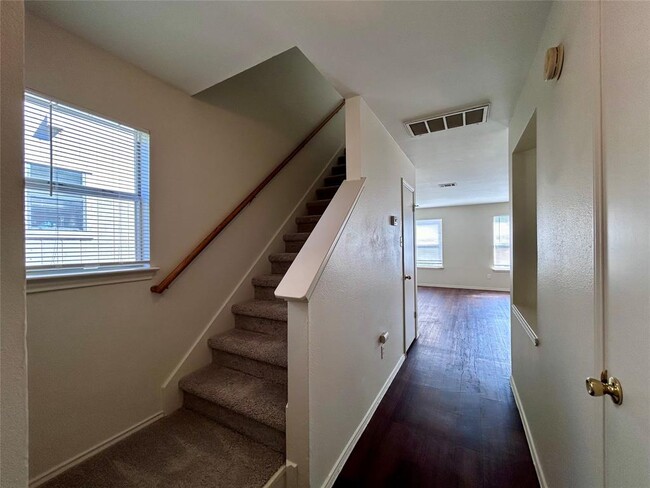 Photo - 9703 Nightjar Dr