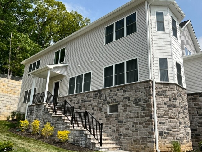 Photo - 74 Arlene Ct Townhome