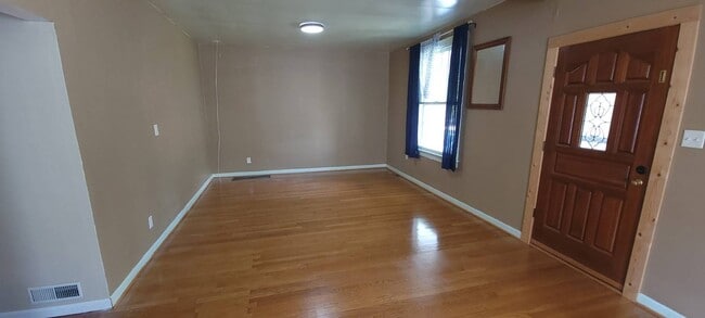 Photo - 1029 10th St