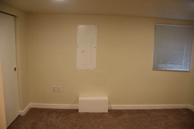 Photo - 8360 Wabash Ave S