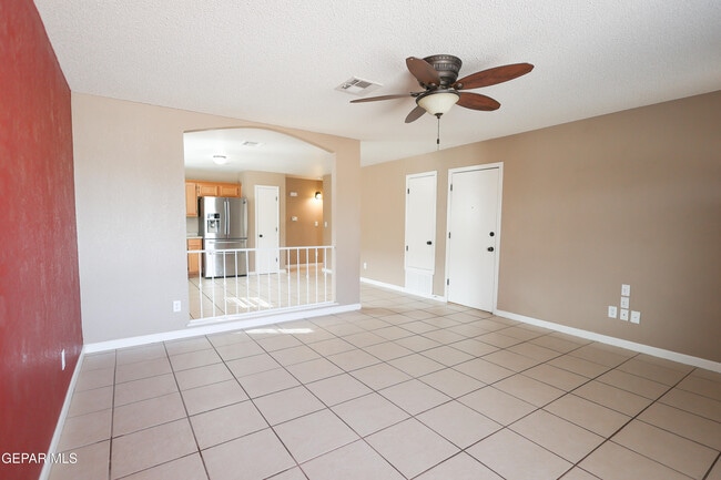 Photo - 4609 Joseph Rodriguez Dr