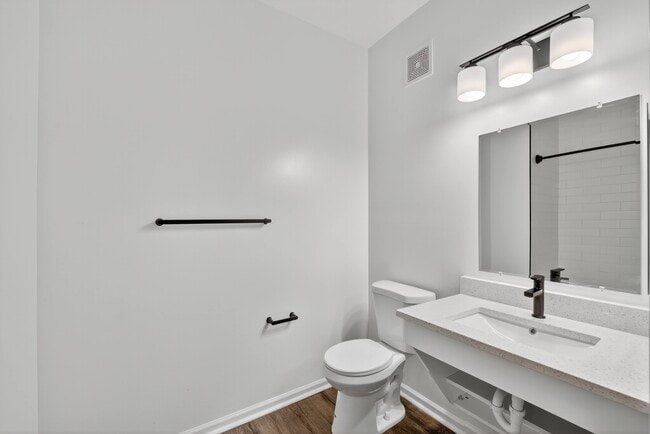 Brittany Commons Apartments