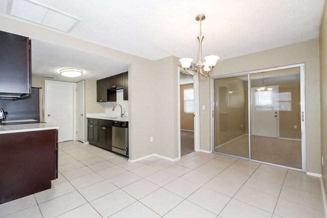 Photo - 12053 Shadow Ridge Blvd